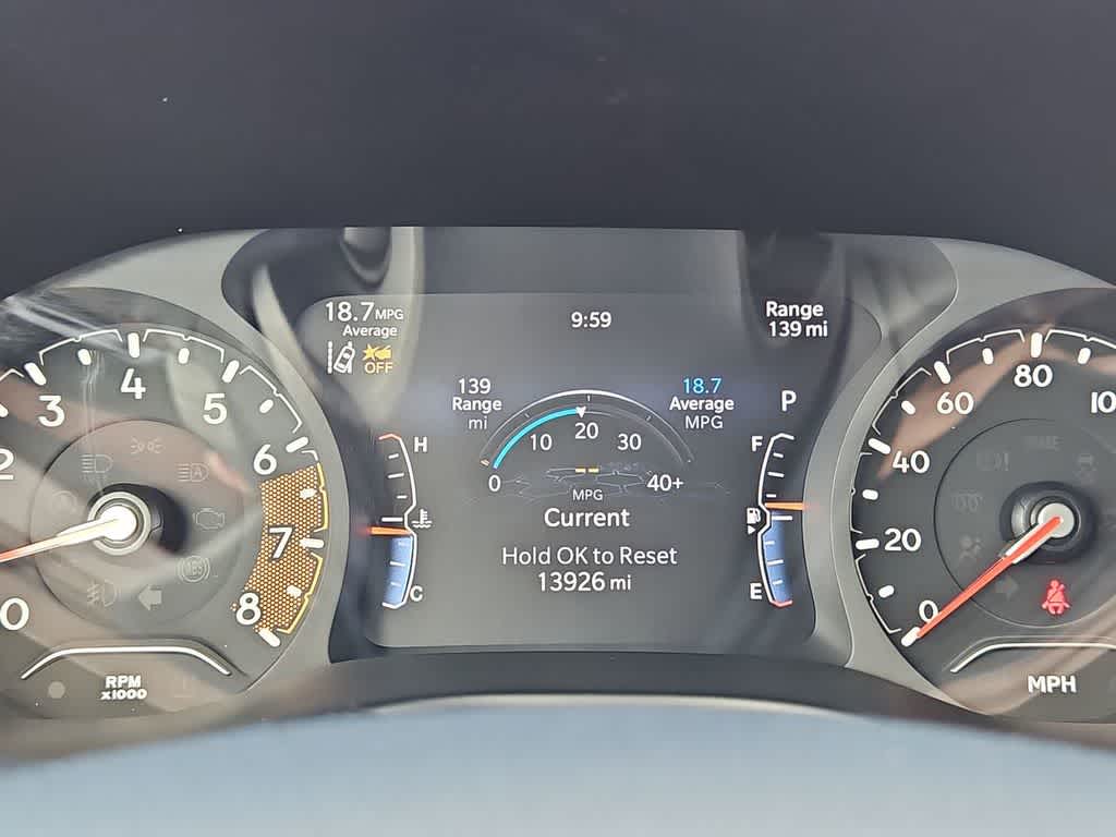 Thumbnail: 2022 Jeep Compass - 32