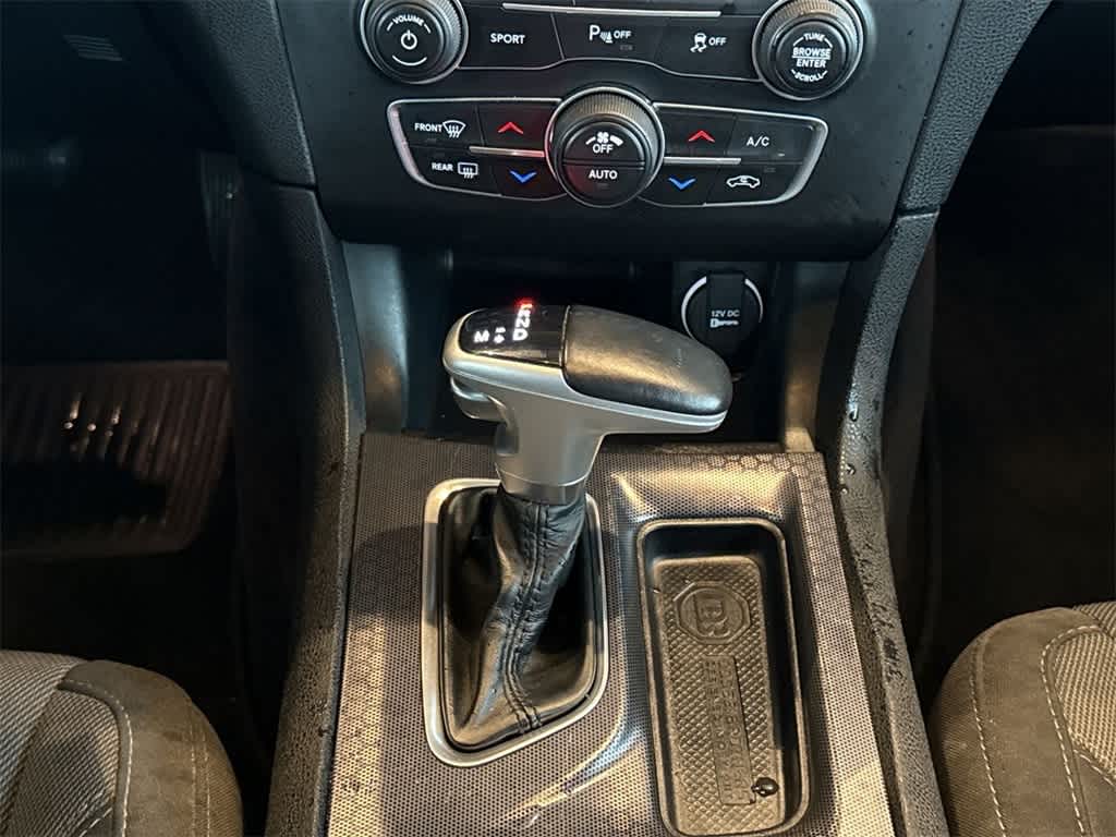 Thumbnail: 2018 Dodge Charger - 17