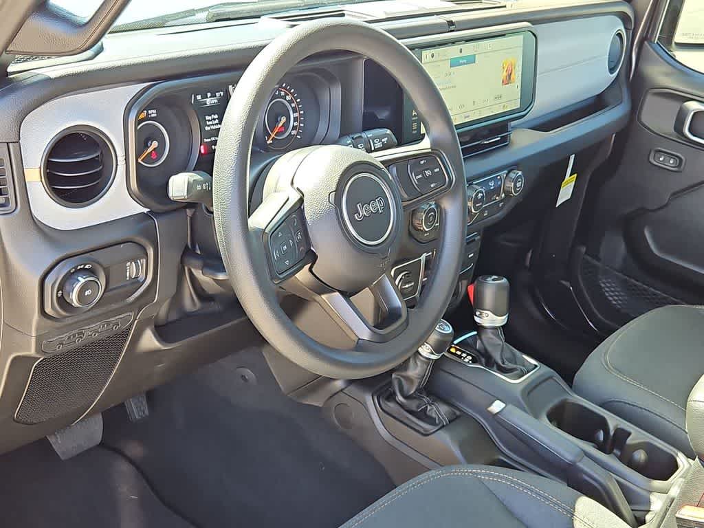 Thumbnail: 2026 Jeep Wrangler - 10