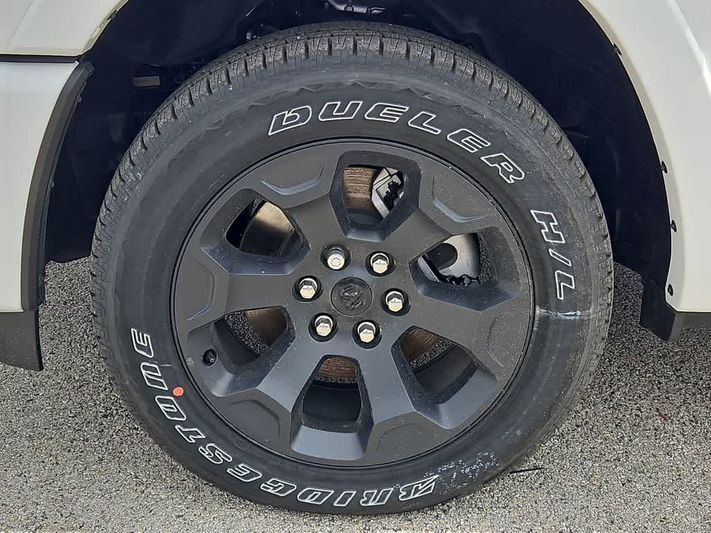 Thumbnail: 2026 RAM 1500 - 14