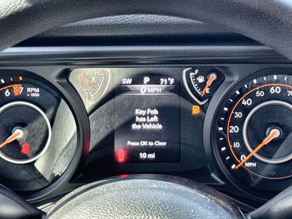 Thumbnail: 2026 Jeep Gladiator - 19