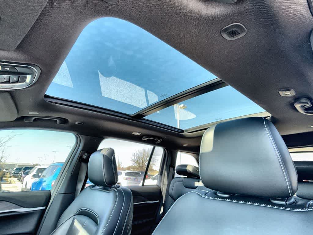 Thumbnail: 2026 Jeep Grand Cherokee - 25