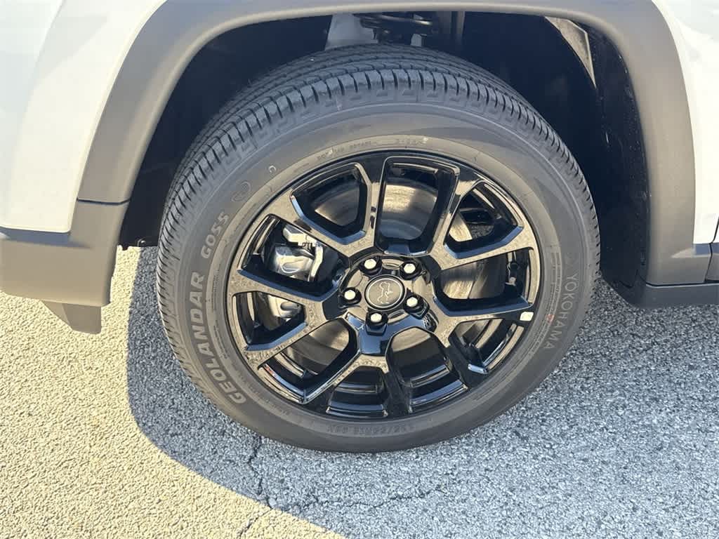 Thumbnail: 2026 Jeep Compass - 9