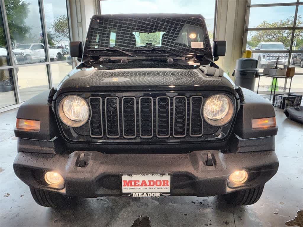 Thumbnail: 2025 Jeep Wrangler - 6