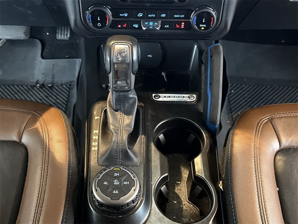 Thumbnail: 2022 Ford Bronco - 17