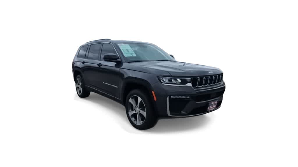 Thumbnail: 2026 Jeep Grand Cherokee L - 2