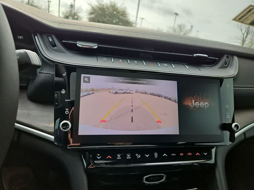 Thumbnail: 2026 Jeep Grand Cherokee L - 36