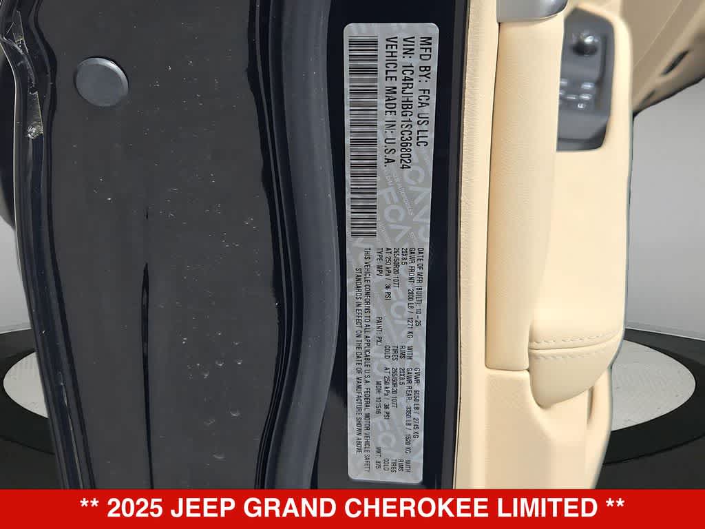 Thumbnail: 2025 Jeep Grand Cherokee - 38