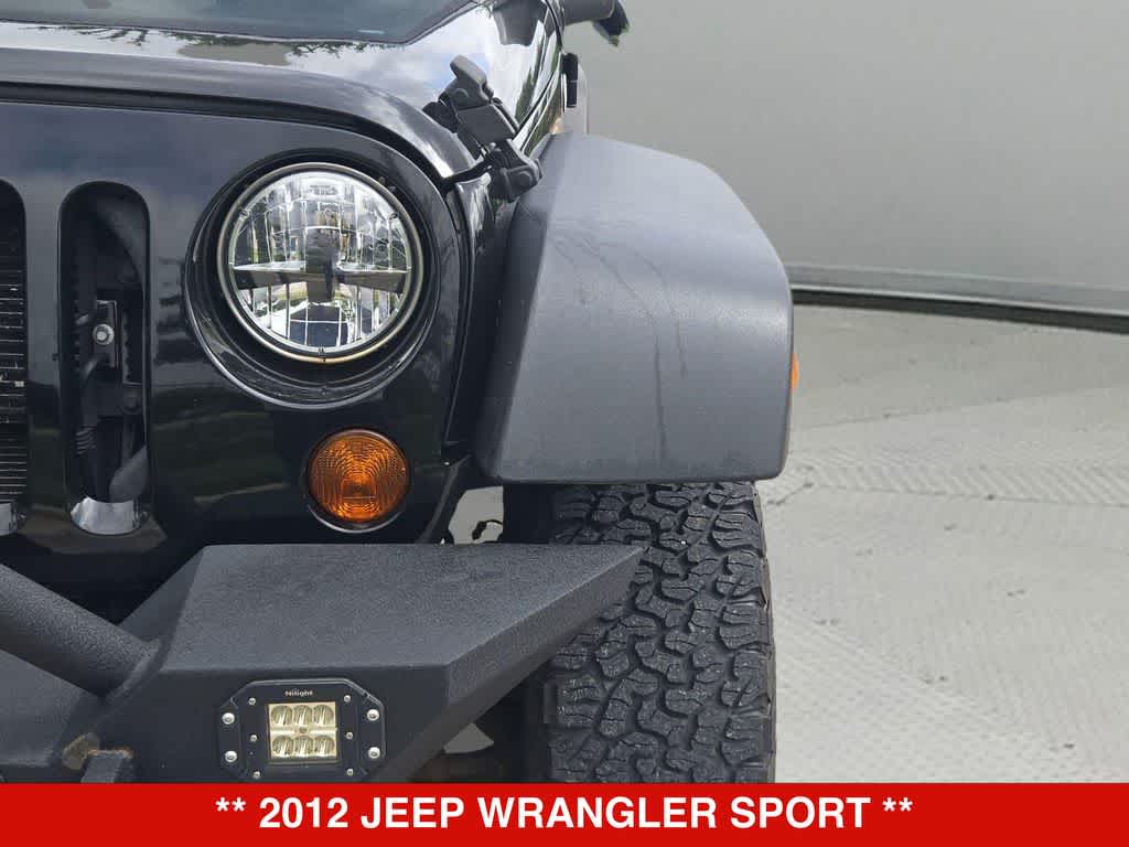 Thumbnail: 2012 Jeep Wrangler - 10