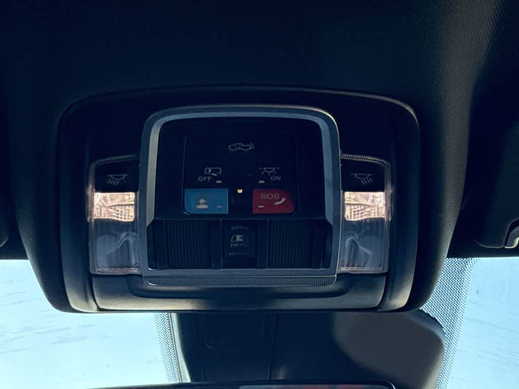 Thumbnail: 2025 RAM 1500 - 21