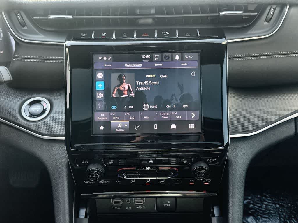 Thumbnail: 2026 Jeep Grand Cherokee L - 16