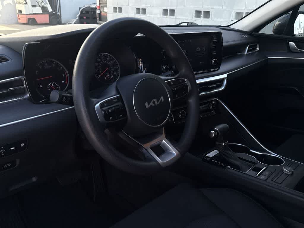 Thumbnail: 2022 Kia K5 - 2