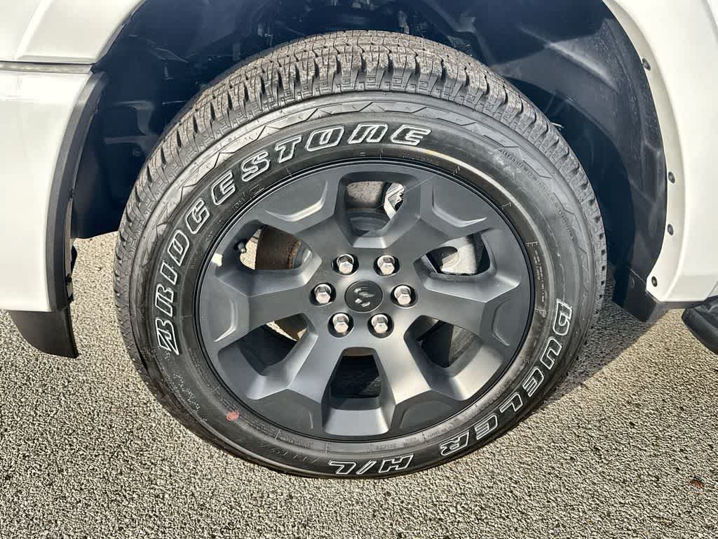 Thumbnail: 2026 RAM 1500 - 9