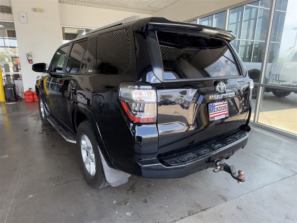 2016 Toyota 4Runner SR5 Premium photo 3