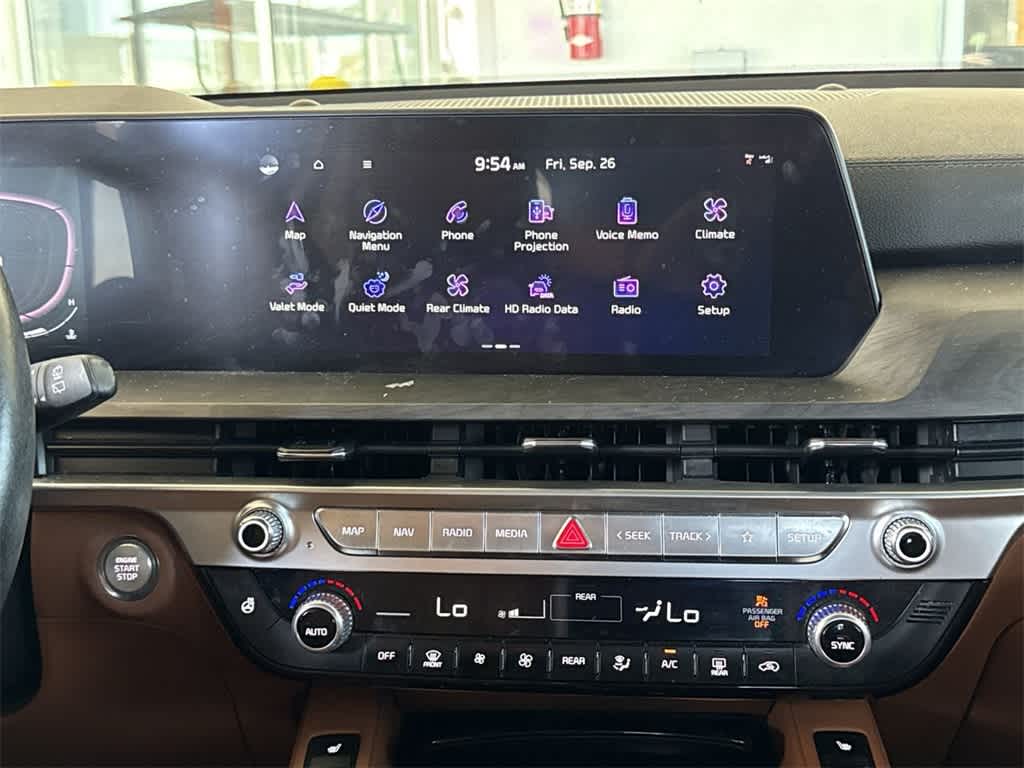 Thumbnail: 2023 Kia Telluride - 16