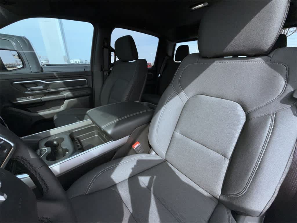 Thumbnail: 2026 RAM 1500 - 11