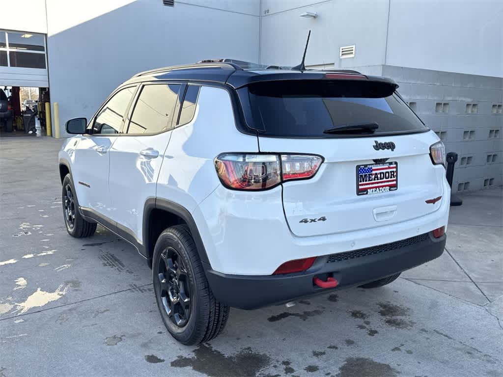 Thumbnail: 2023 Jeep Compass - 4