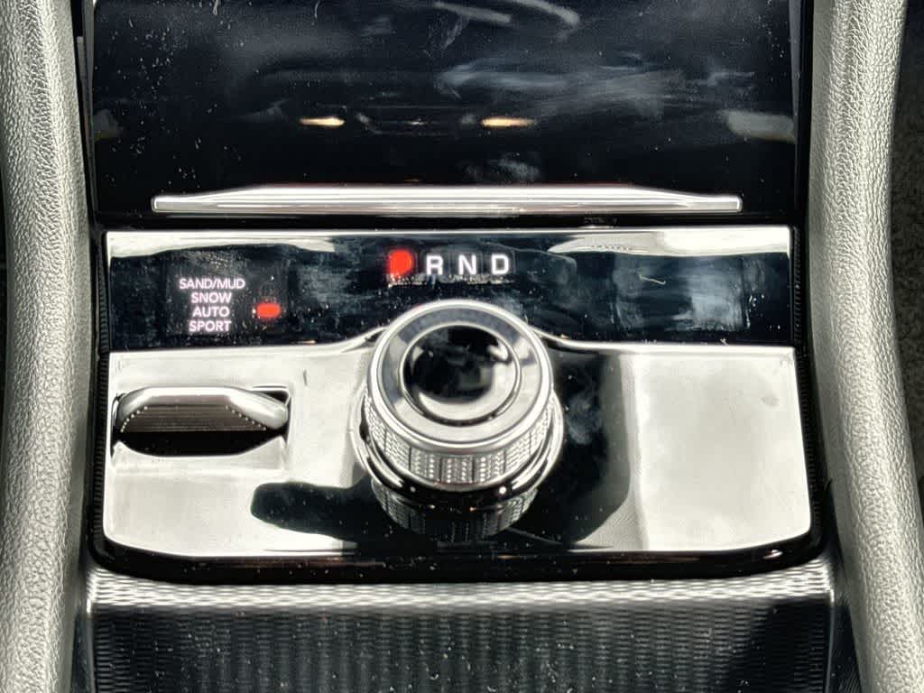 Thumbnail: 2026 Jeep Grand Cherokee - 17