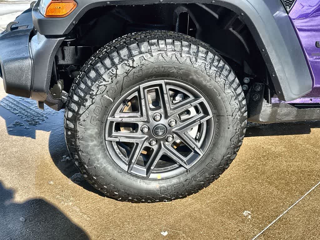 Thumbnail: 2026 Jeep Wrangler - 9