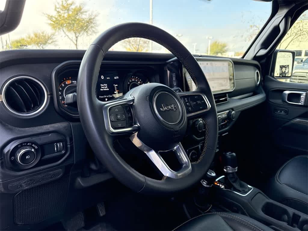 2024 Jeep Wrangler Sahara photo 2