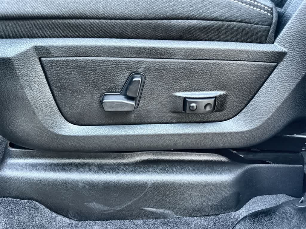 Thumbnail: 2026 RAM 2500 - 24