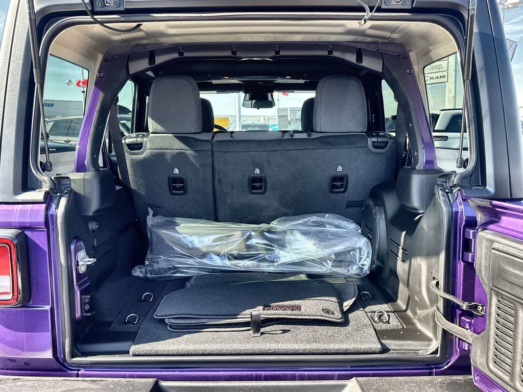 Thumbnail: 2026 Jeep Wrangler - 21