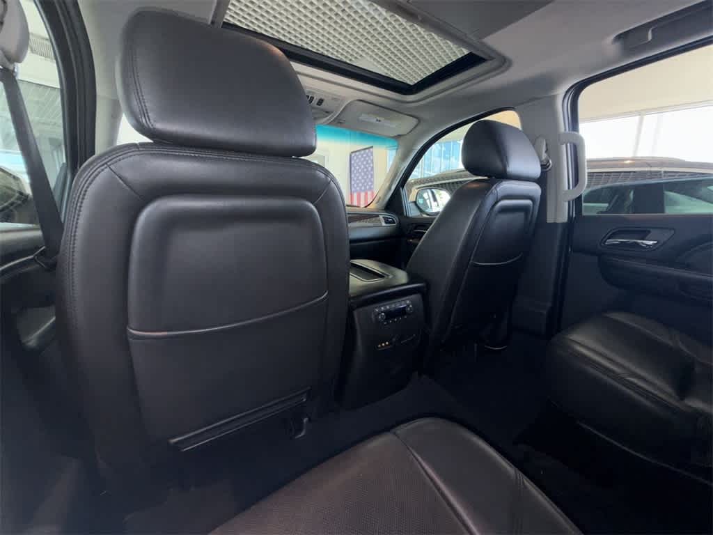 Thumbnail: 2013 GMC Yukon XL - 11
