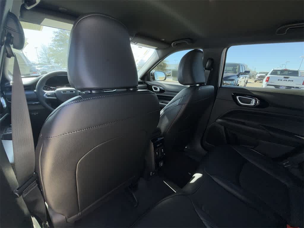 Thumbnail: 2026 Jeep Compass - 13