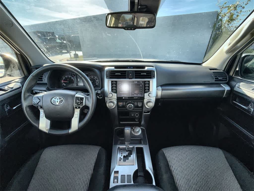 Thumbnail: 2022 Toyota 4Runner - 13