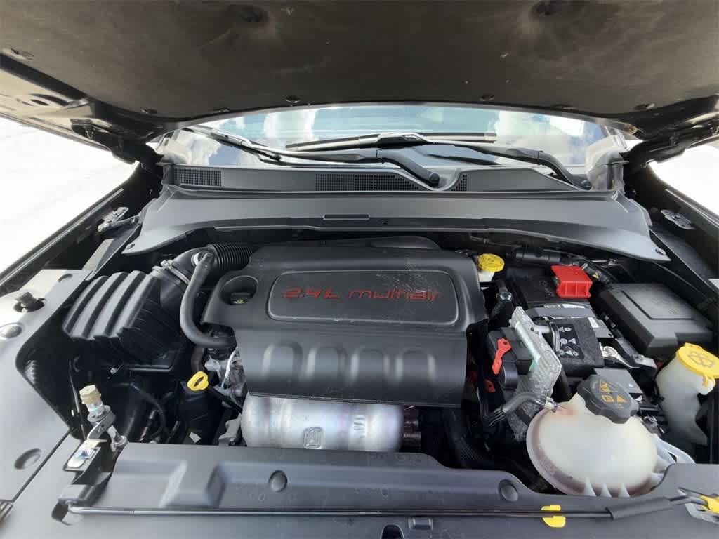 Thumbnail: 2022 Jeep Compass - 10