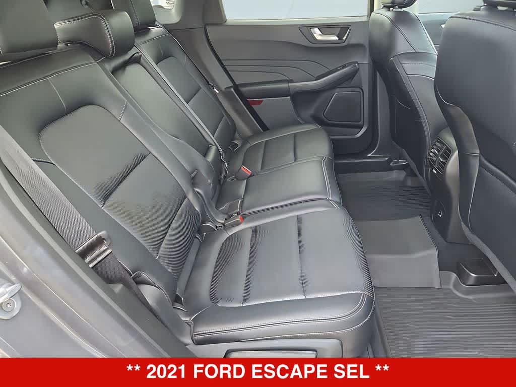 Thumbnail: 2021 Ford Escape - 21