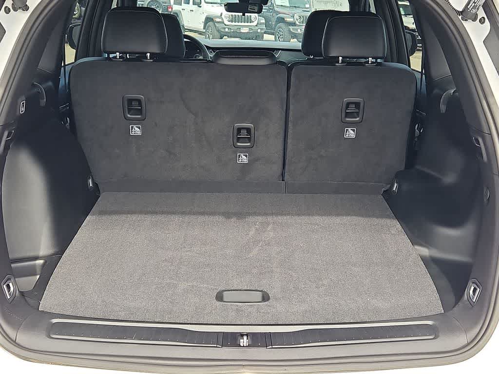 Thumbnail: 2026 Jeep Grand Cherokee - 36