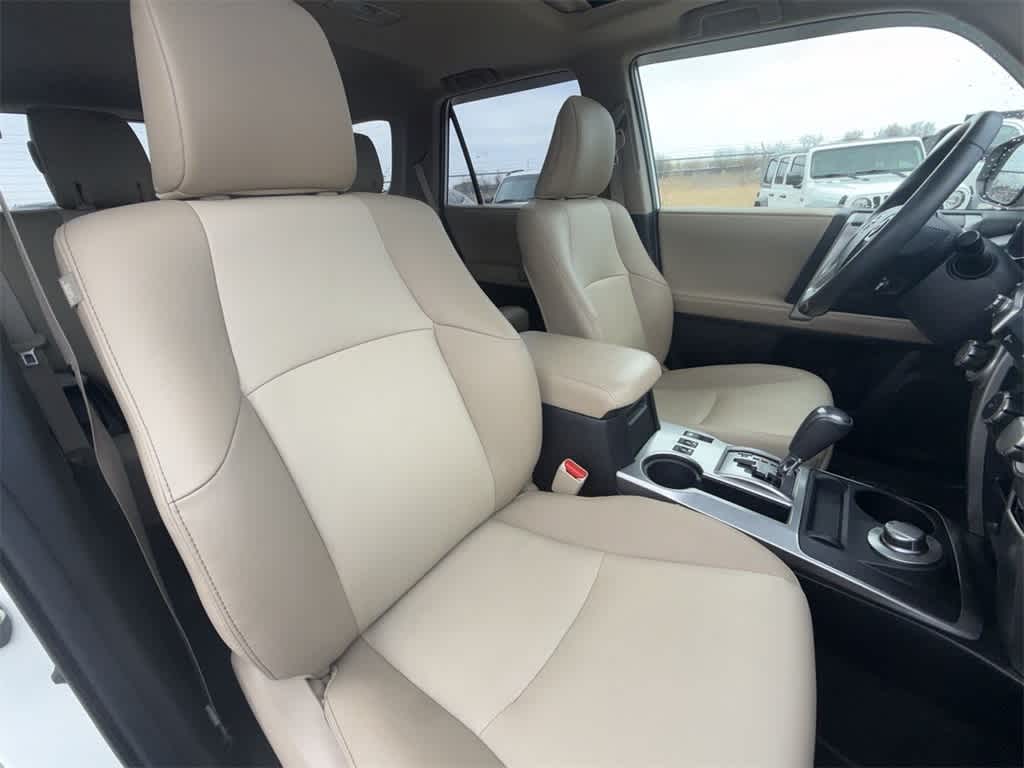 Thumbnail: 2022 Toyota 4Runner - 13