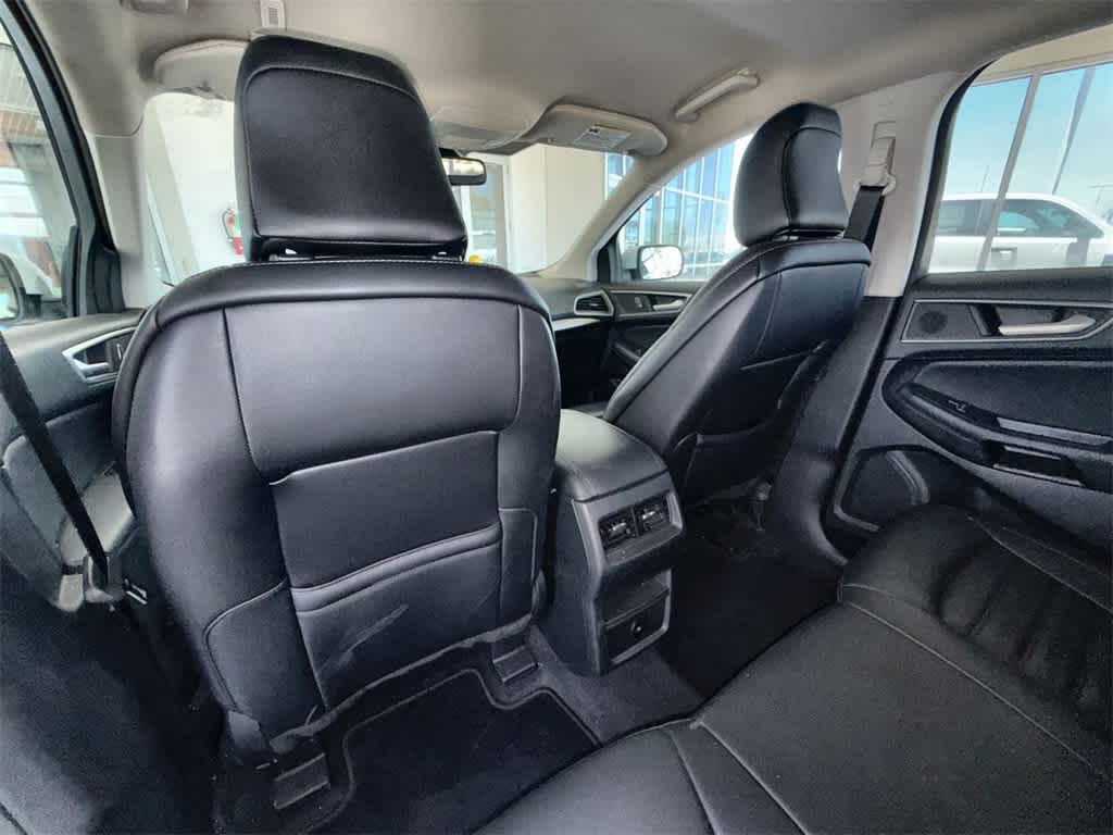 Thumbnail: 2024 Ford Edge - 10