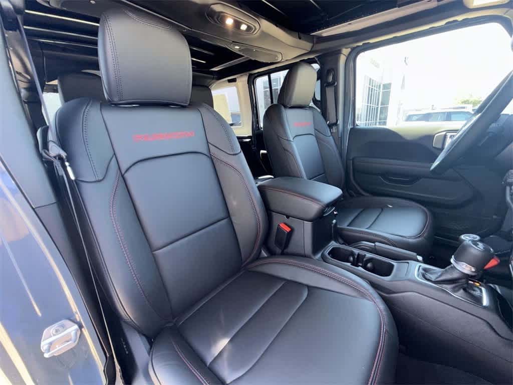 Thumbnail: 2025 Jeep Wrangler - 14