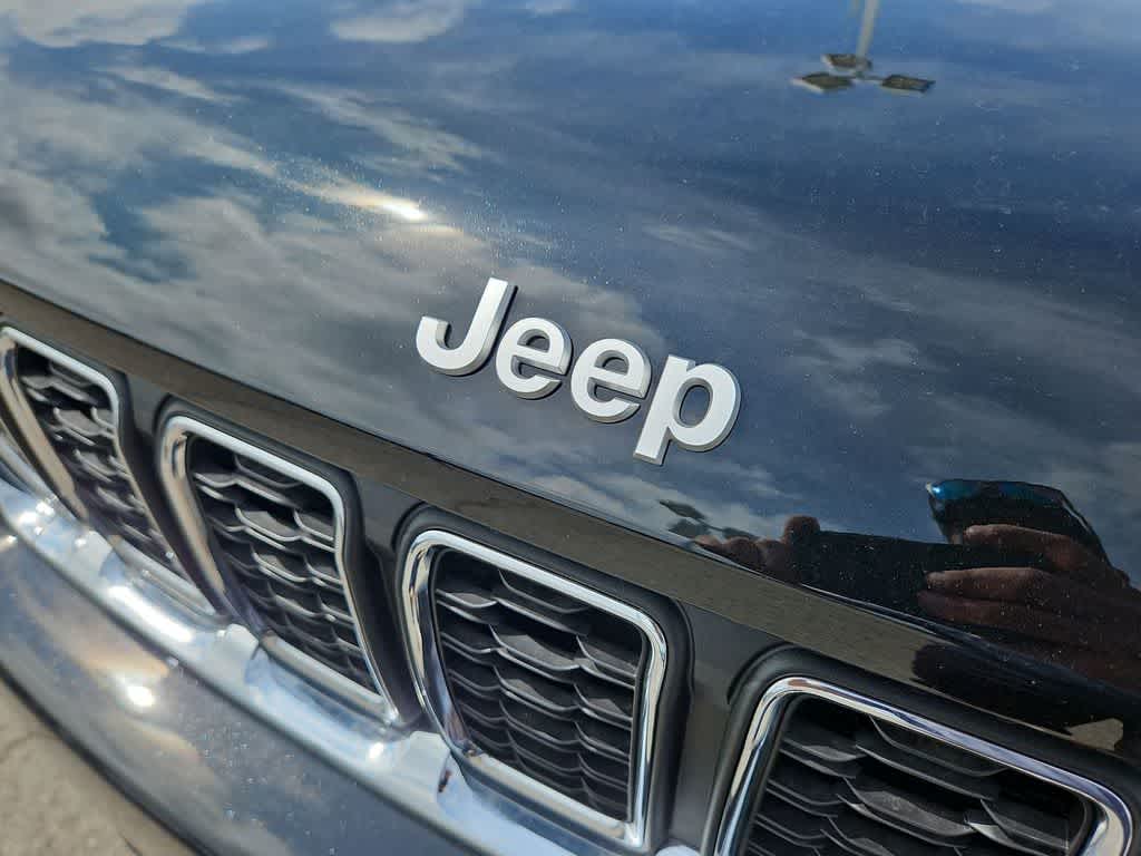 Thumbnail: 2026 Jeep Grand Cherokee - 11