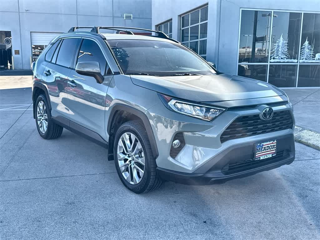 Thumbnail: 2021 Toyota RAV4 - 6
