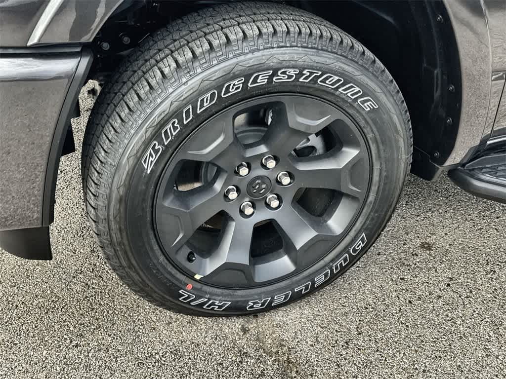 Thumbnail: 2026 RAM 1500 - 9