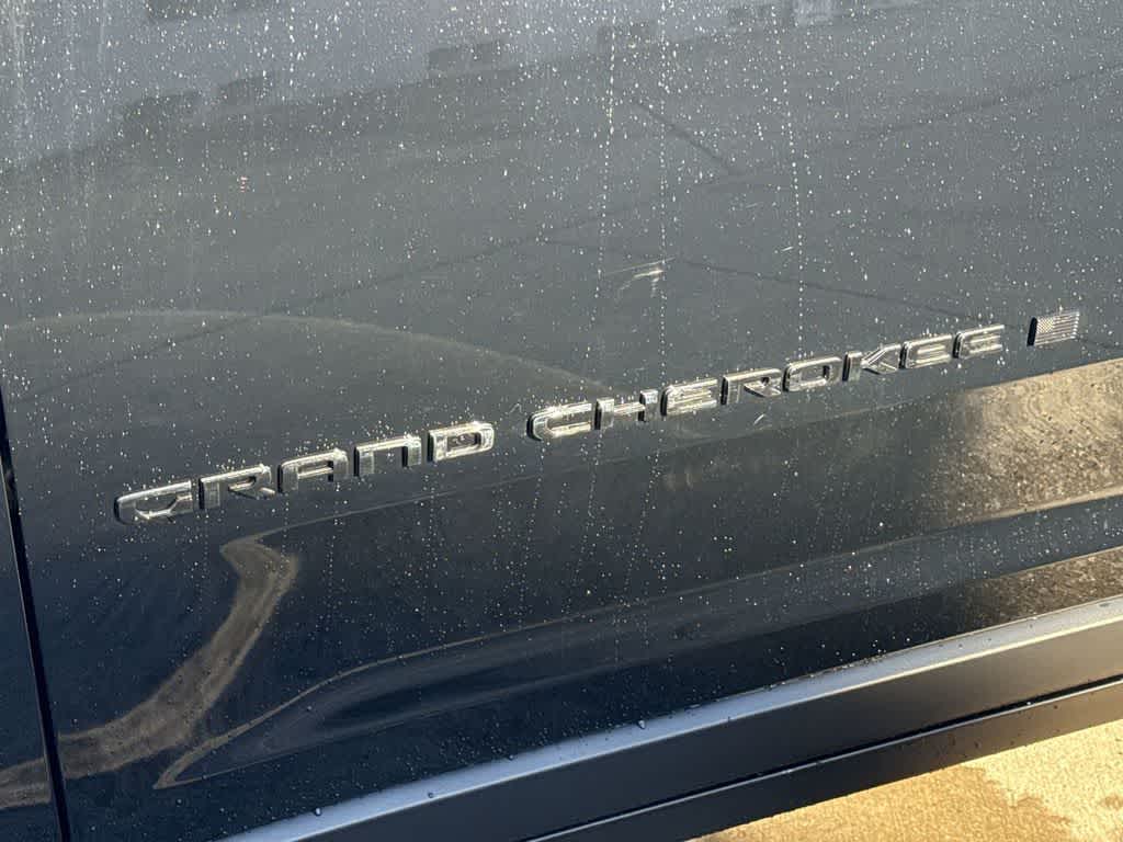 Thumbnail: 2026 Jeep Grand Cherokee - 8