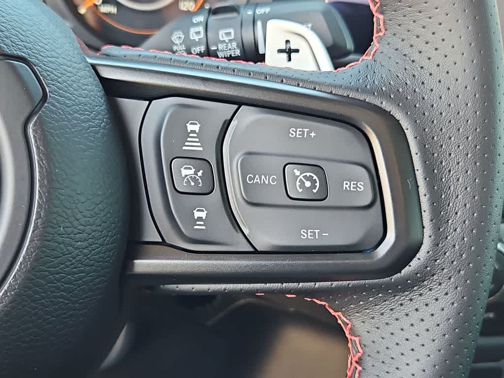 Thumbnail: 2026 Jeep Wrangler - 25