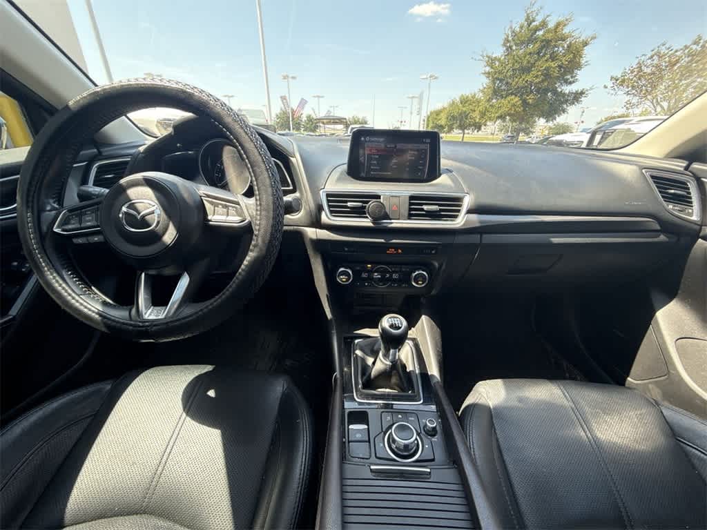 Thumbnail: 2017 Mazda Mazda3 - 14