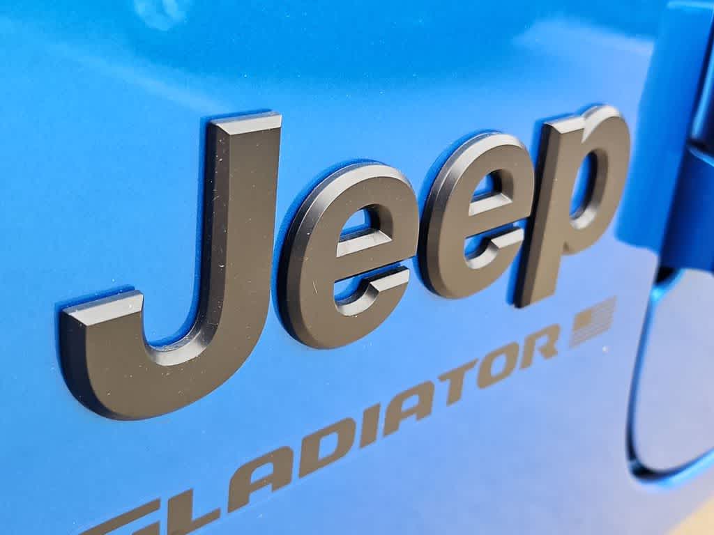 Thumbnail: 2026 Jeep Gladiator - 12