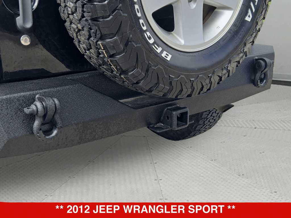 Thumbnail: 2012 Jeep Wrangler - 31