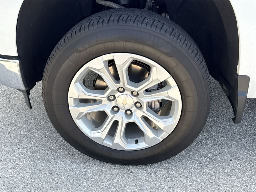 2023 Chevrolet Silverado 1500 LTZ 8