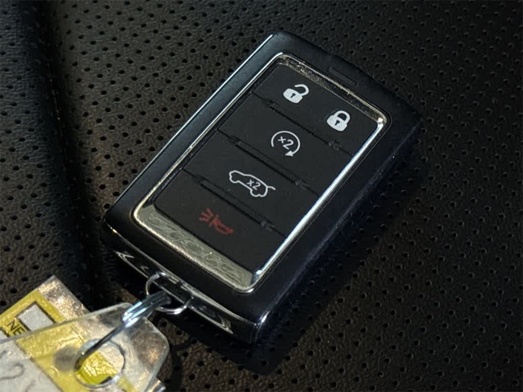 Thumbnail: 2024 Jeep Grand Cherokee L - 25