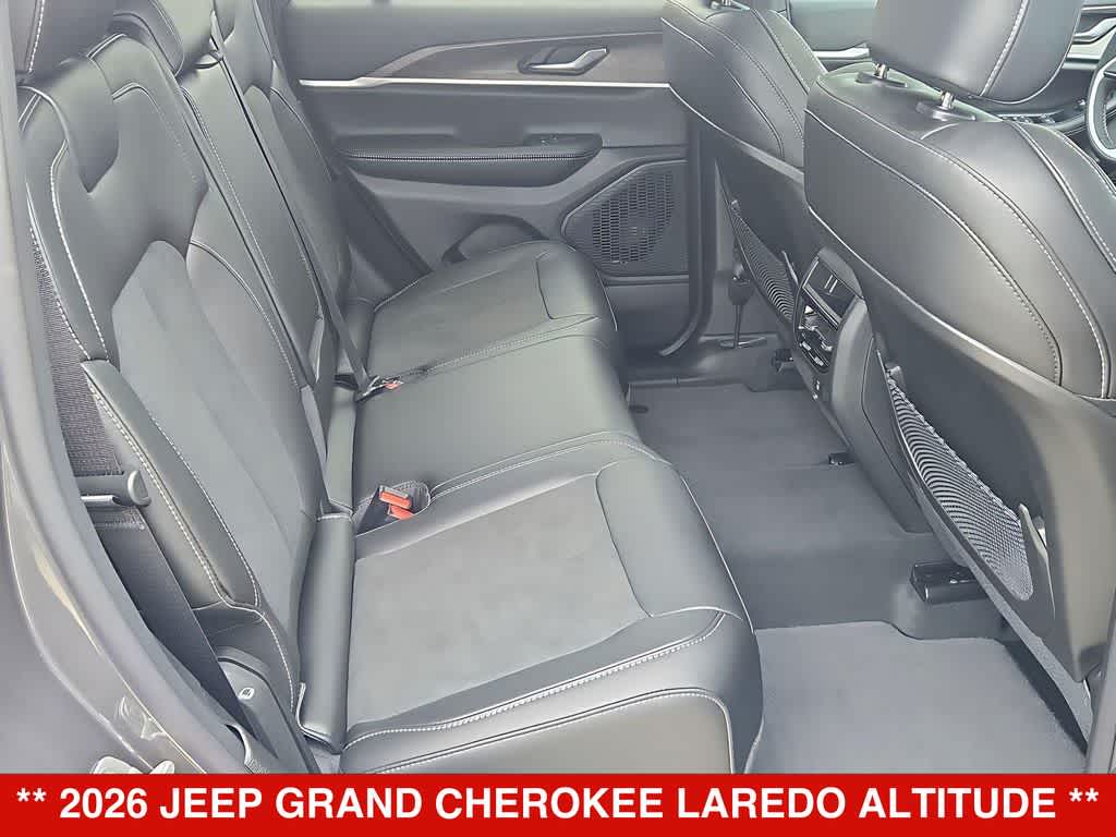 Thumbnail: 2026 Jeep Grand Cherokee - 22