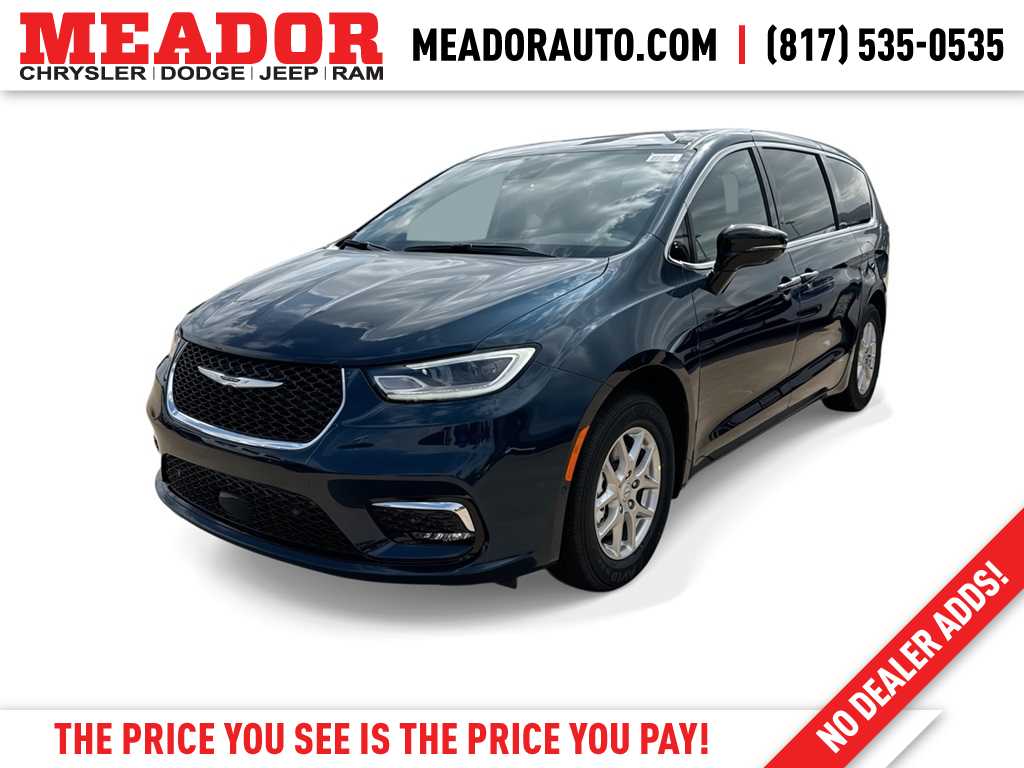 Thumbnail: 2025 Chrysler Pacifica - 1