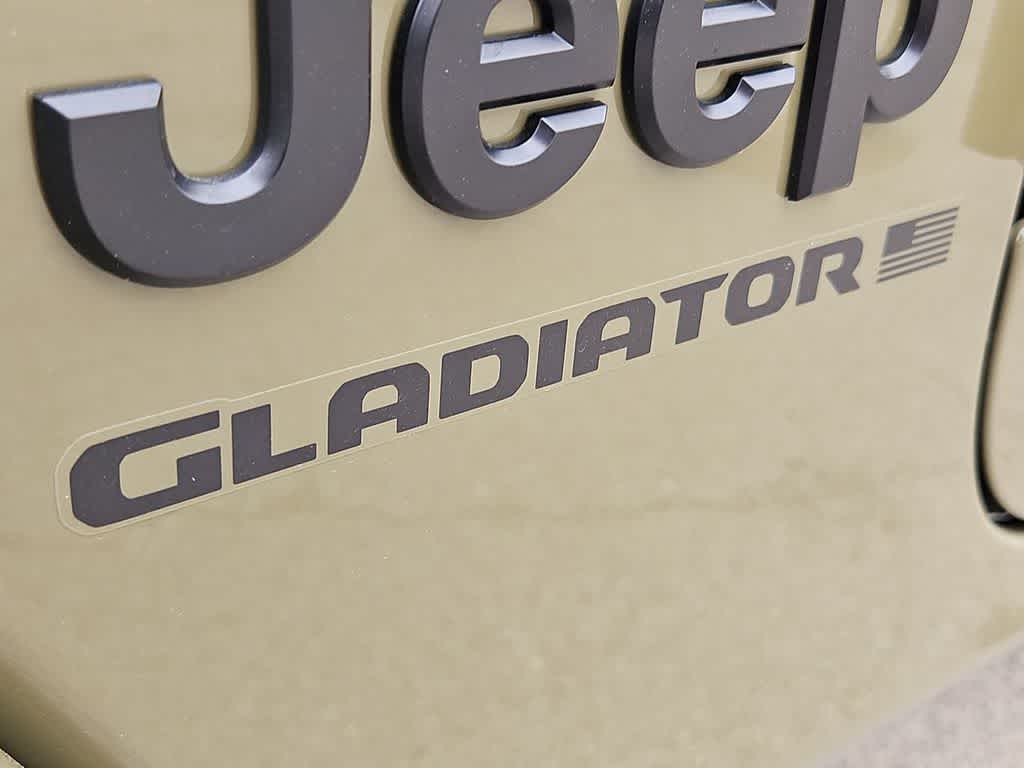 Thumbnail: 2026 Jeep Gladiator - 13