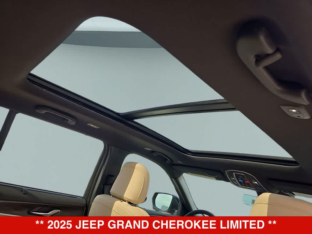 Thumbnail: 2025 Jeep Grand Cherokee - 23