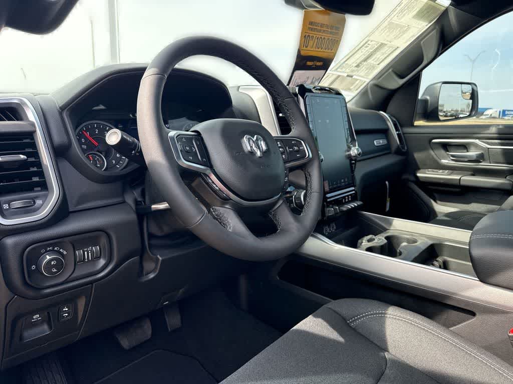 Thumbnail: 2026 RAM 1500 - 2